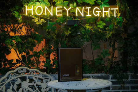 Quán nhậu Honey Night Itaewon Class