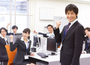 Nhân viên kinh doanh bán lẻ tại doanh nghiệp Nhật