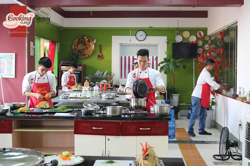 Top 5 trường dạy nấu ăn ở Hà Nội uy tín nhất