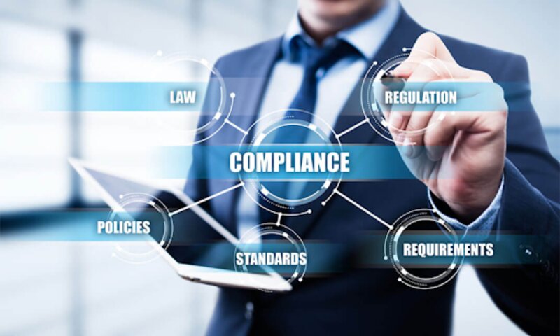 Học ngành gì để làm Compliance Officer