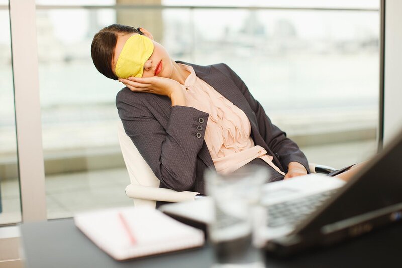 6 tips giúp bạn có giấc ngủ trưa sảng khoái tại văn phòng