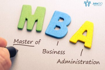 MBA Là Gì? 4 Lợi Ích Khi Có Tấm Bằng MBA
