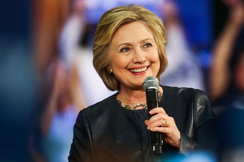 Bà Hillary Clinton – Nhân vật biểu tượng của nhóm tính cách INTJ với sự tự tin cao, khả năng phân tích tốt, tham vọng