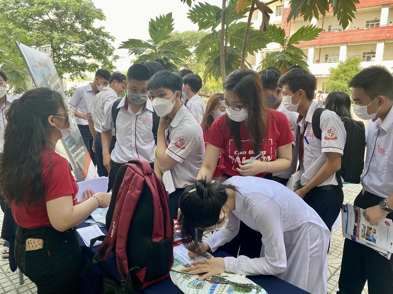 cao đẳng nghề du lịch sài gòn