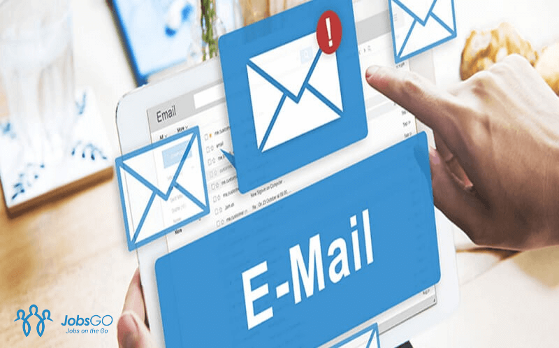 Tại Sao Cần Chỉn Chu Khi Trả Lời Email Phỏng Vấn?