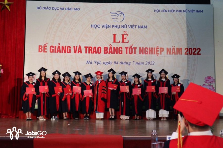 giới và phát triển ra làm gì