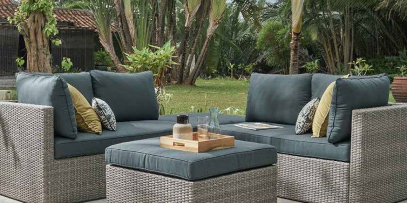 Nhân viên Marketing tại Áu Việt Furniture